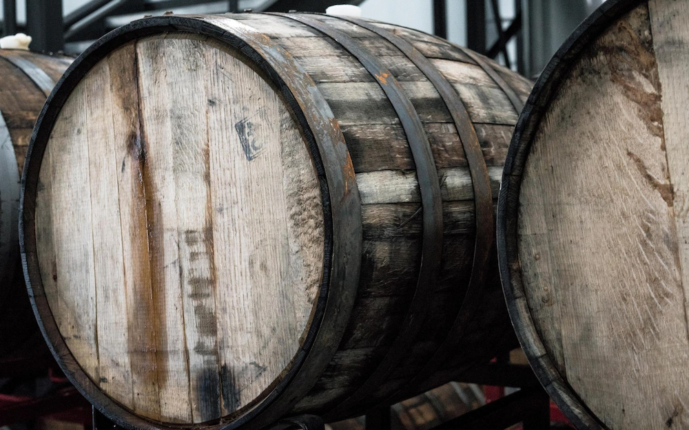Deux barils de whisky.